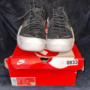 Nike Air Zoom Flight 95 shoes